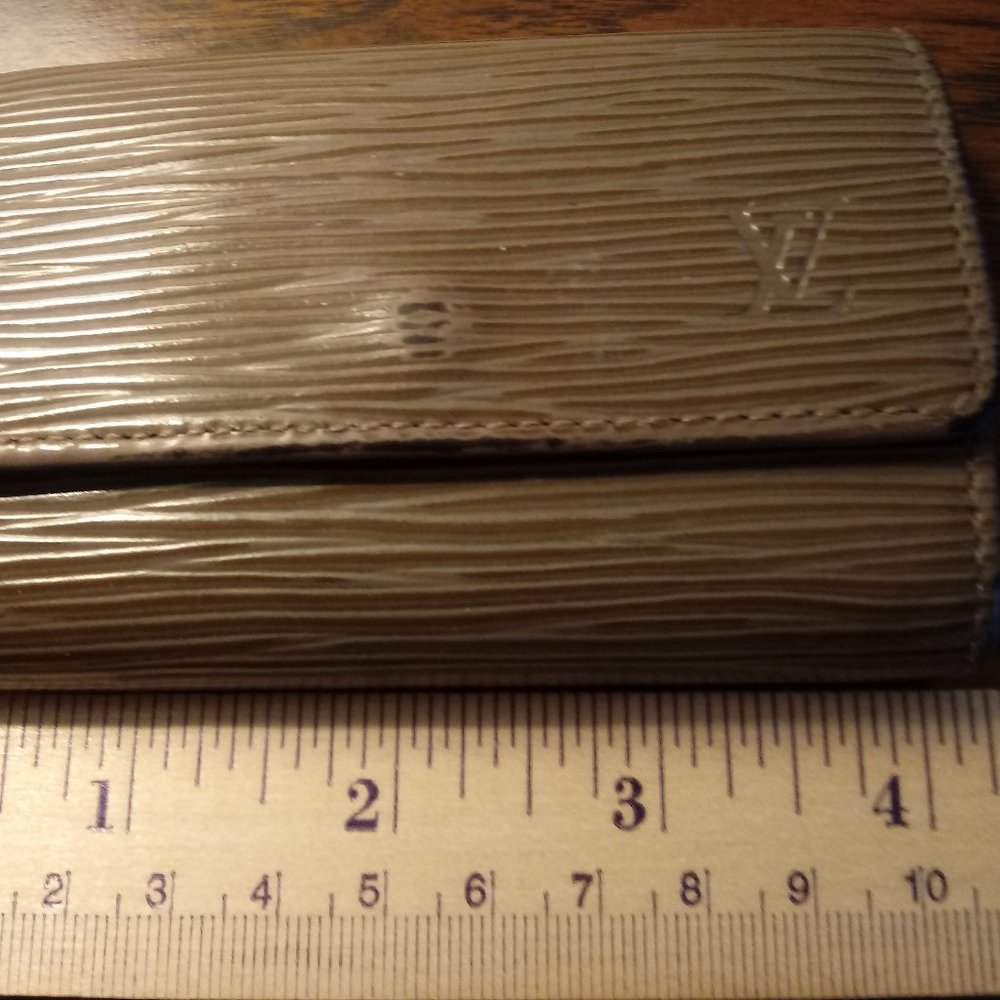 Lv Key Case - image 1